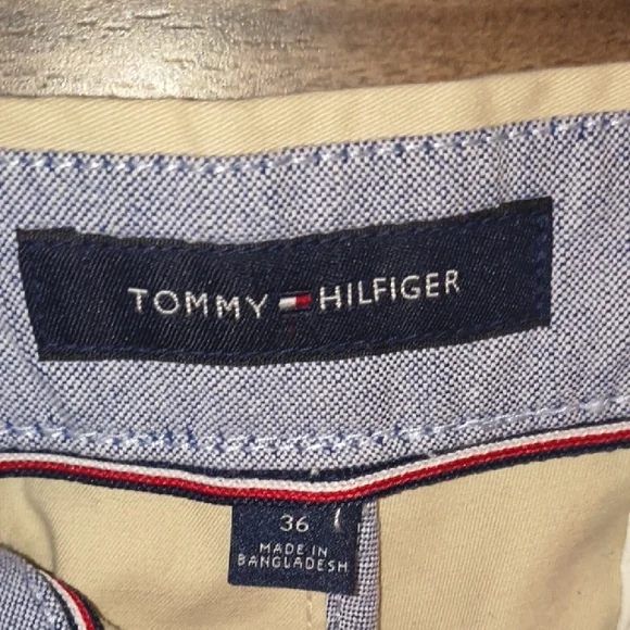 Tommy Hilfiger Men’s Classic Chino Khaki Shorts - Tan/Beige - Size 36 - Picture 3 of 5
